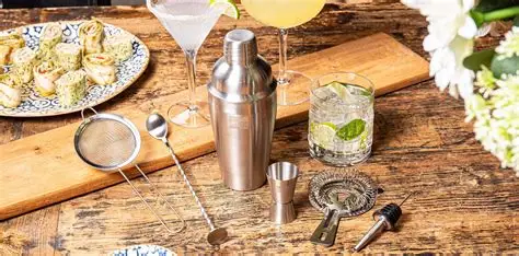 Cocktail Sets